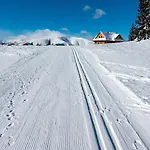 Domcek Horskej Sluzby Vysna Boca