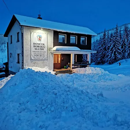 Domcek Horskej Sluzby Vandrarhem Vyšná Boca