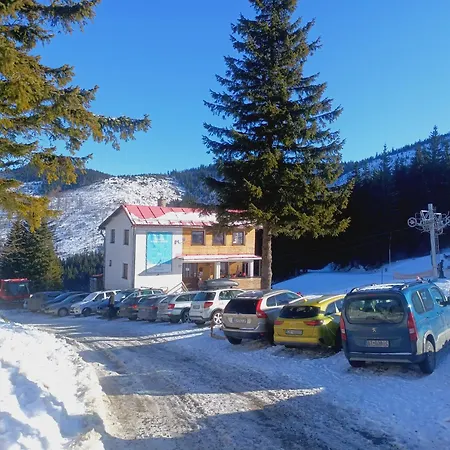 Hostel Domcek Horskej Sluzby *